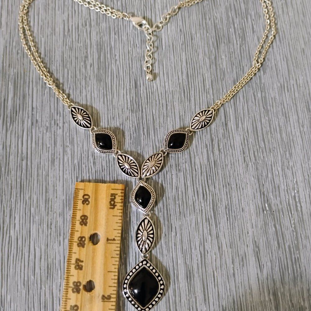 Y Necklace Vintage Estate Bright Silver plate Jewelry with black Onyx Necklace - Picture 4 of 5